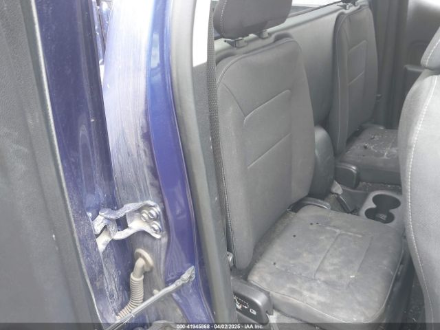 1GCHTCEN3H1330575 Chevrolet Colorado Lt
