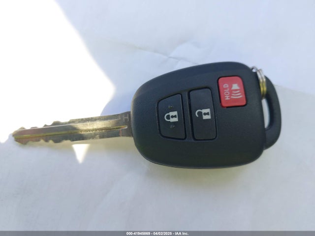 Toyota Corolla Cross L 2025 7MUAAAAG1SV124349 Image 11