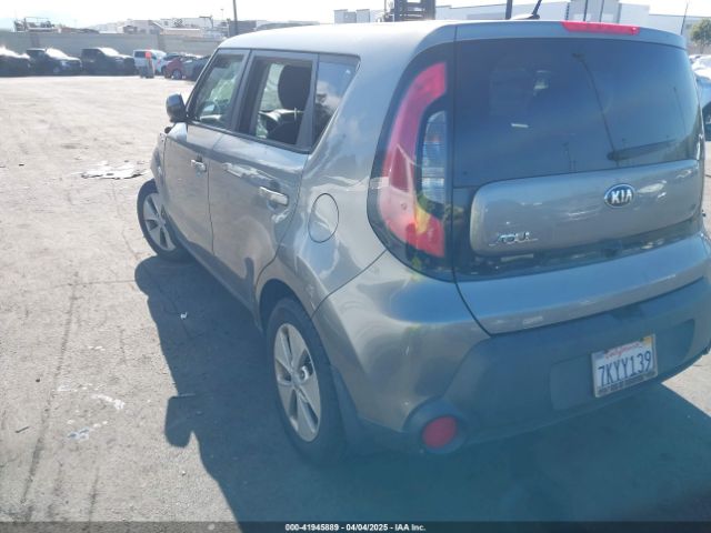 KNDJN2A21F7217008 KIA Soul