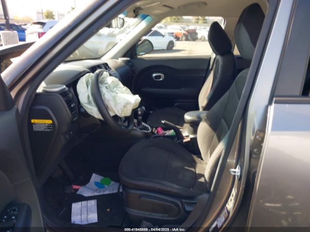 KNDJN2A21F7217008 KIA Soul