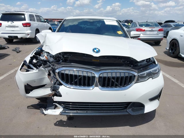 3MW5P7J03N8C32479 BMW 3 Series 330e