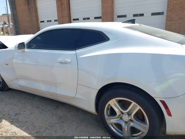 1G1FB1RS7H0111423 Chevrolet Camaro 1lt