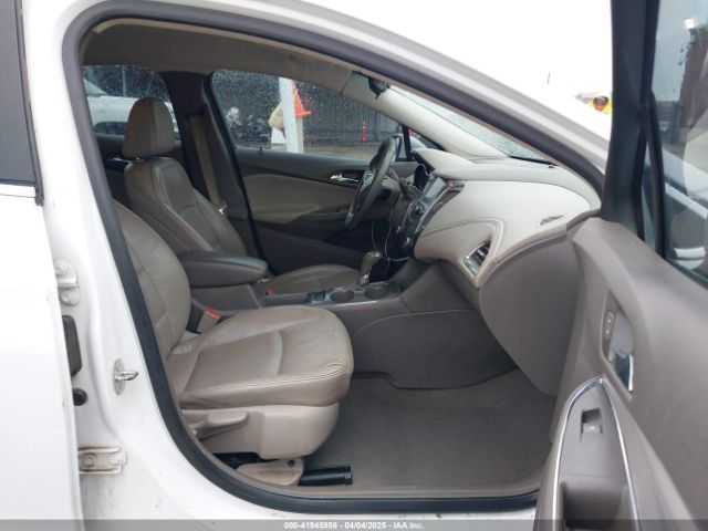 1G1BF5SM0H7250807 Chevrolet Cruze Premier Auto