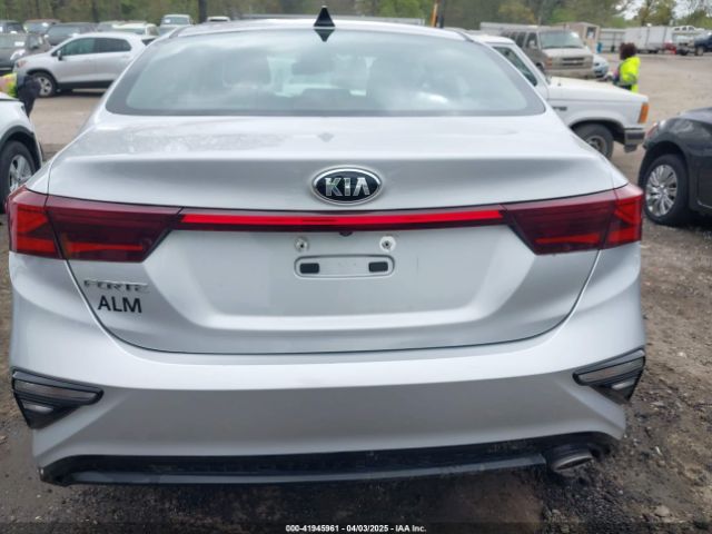 3KPF24AD0KE128438 KIA Forte Lxs