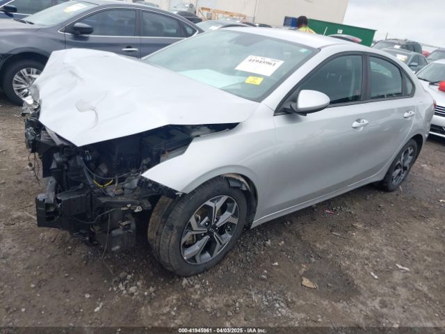 3KPF24AD0KE128438 KIA Forte Lxs