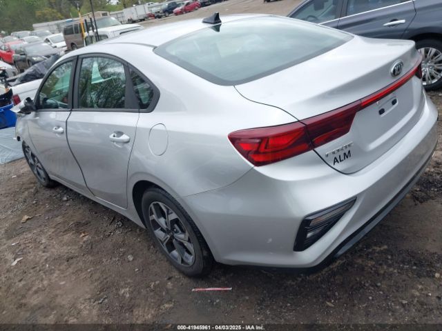 3KPF24AD0KE128438 KIA Forte Lxs