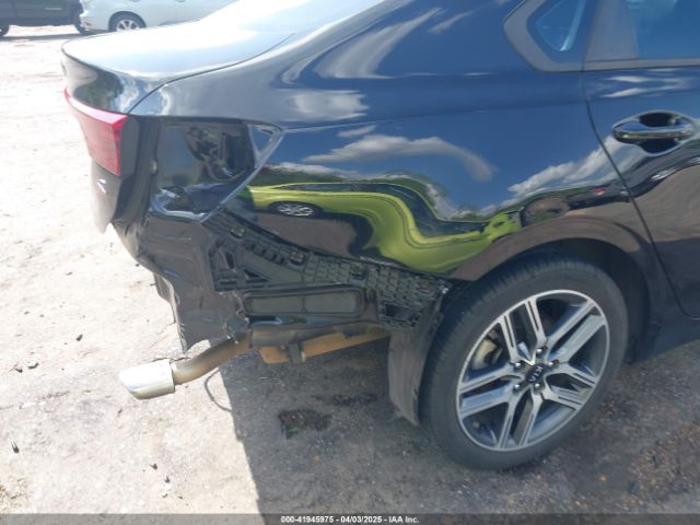3KPF34AD9KE028108 KIA FORTE S