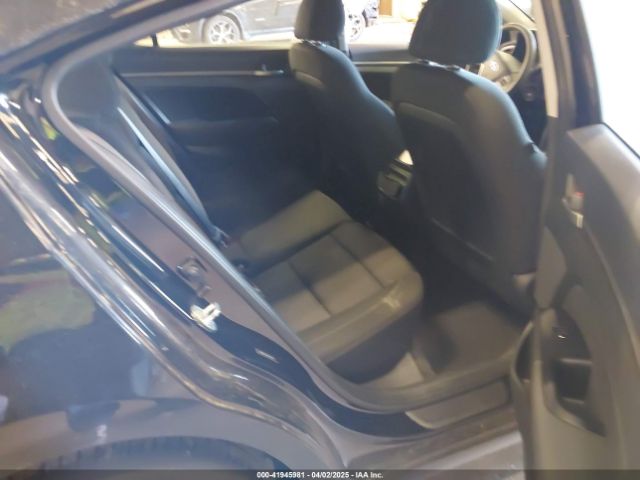 5NPD84LF6JH291979 Hyundai ELANTRA SEL