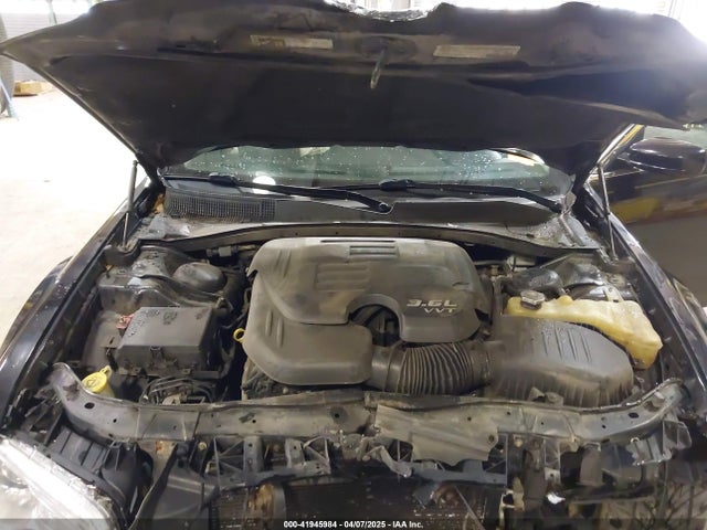 Chrysler 300 2015 2C3CCAAG3FH859176 Image 10