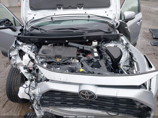 2T3A1RFV6SC503413 Toyota Rav4 Xle Premium