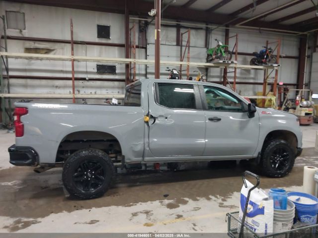 3GCPDCEKXRG334799 Chevrolet Silverado 1500 4wd  Short Bed Custom Trail Boss