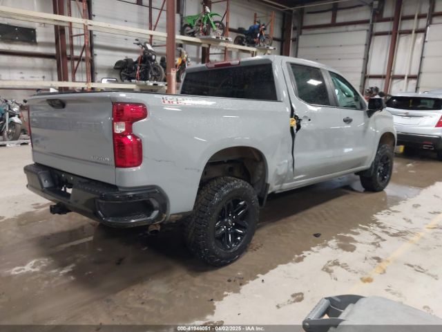 3GCPDCEKXRG334799 Chevrolet Silverado 1500 4wd  Short Bed Custom Trail Boss