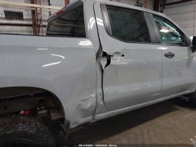 3GCPDCEKXRG334799 Chevrolet Silverado 1500 4wd  Short Bed Custom Trail Boss