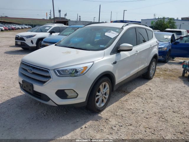 1FMCU0GD0HUA93323 Ford ESCAPE SE