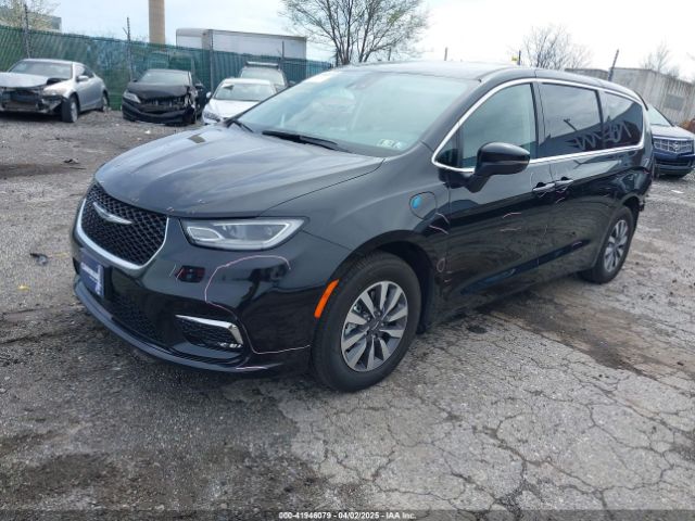 2C4RC1L70PR575342 Chrysler Pacifica Hybrid Touring L