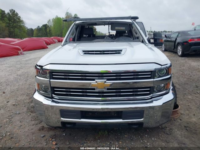 1GB1CUEY3JF106527 Chevrolet Silverado 2500hd Wt