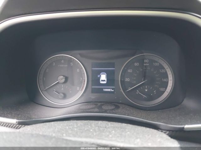 KM8J23A4XKU985562 Hyundai TUCSON SE
