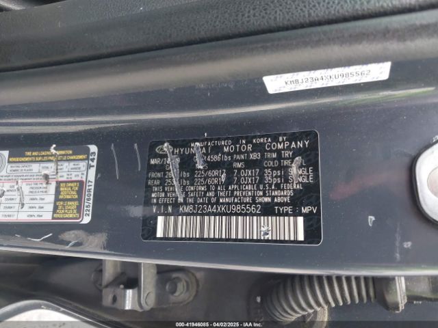 KM8J23A4XKU985562 Hyundai TUCSON SE