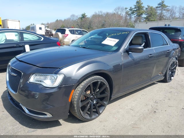 2C3CCAAG3FH802072 Chrysler 300 Limited