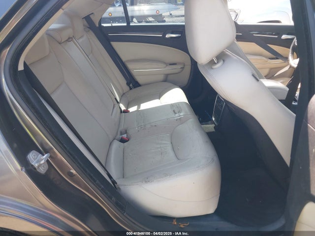 2C3CCAAG3FH802072 Chrysler 300 Limited