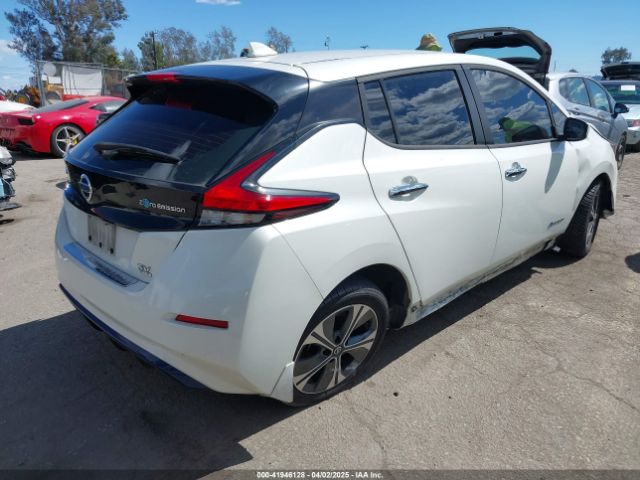 1N4BZ1CP1KC313241 Nissan Leaf Sv Plus