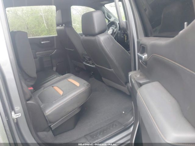 1GTP9EEL2LZ158098 GMC Sierra 1500 4wd  Short Box At4