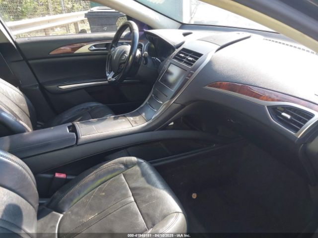 3LN6L2G90FR602404 Lincoln MKZ