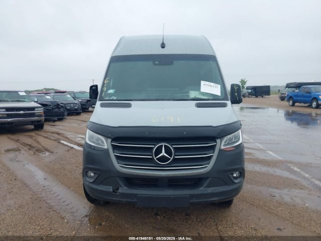 W1Y4DDHY9MT061547 Mercedes-Benz Sprinter 2500 High Roof I4 Diesel