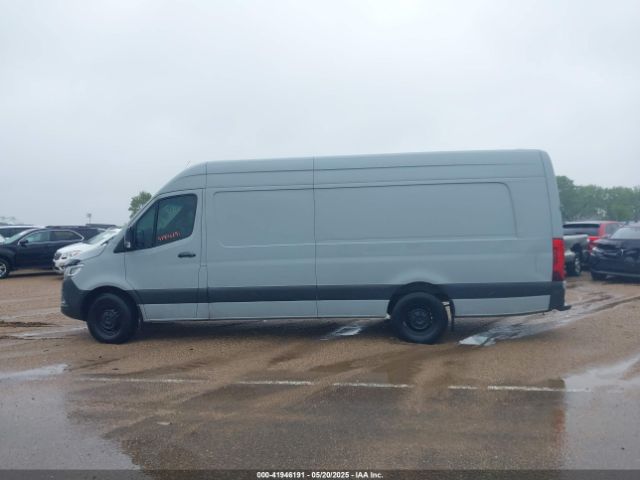 W1Y4DDHY9MT061547 Mercedes-Benz Sprinter 2500 High Roof I4 Diesel
