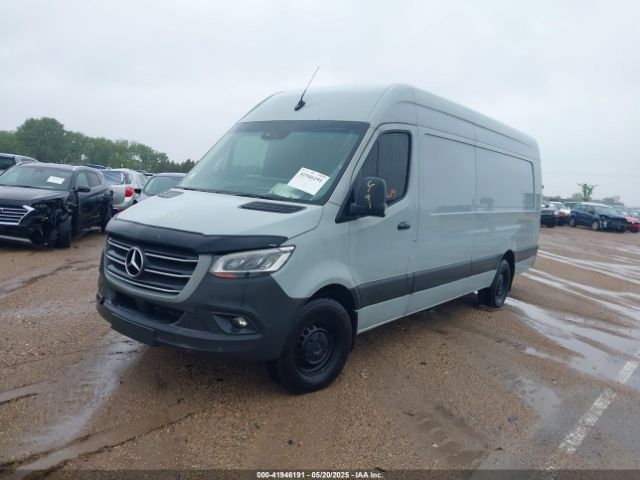 W1Y4DDHY9MT061547 Mercedes-Benz Sprinter 2500 High Roof I4 Diesel