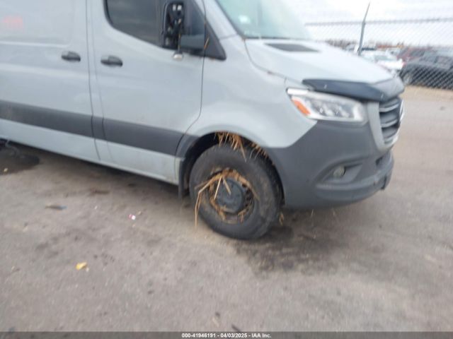 W1Y4DDHY9MT061547 Mercedes-Benz Sprinter 2500 High Roof I4 Diesel