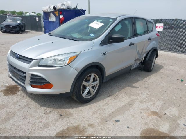 1FMCU0F76GUA96950 Ford ESCAPE S
