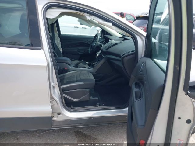 1FMCU0F76GUA96950 Ford ESCAPE S