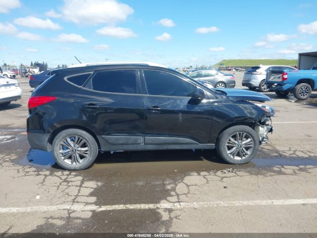 KM8JU3AG9FU100505 Hyundai TUCSON SE