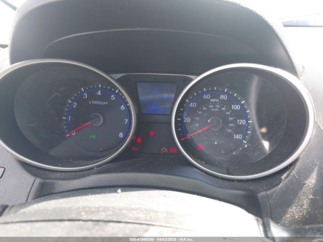 KM8JU3AG9FU100505 Hyundai TUCSON SE