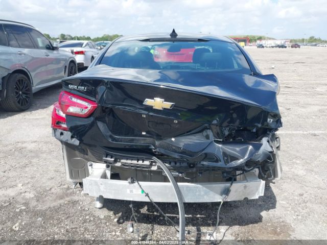 1G1ZD5ST4NF103208 Chevrolet Malibu Fwd Lt