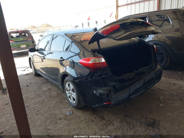 KNAFK4A6XG5605684 KIA FORTE LX