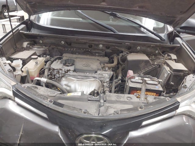 JTMBFREV9HJ132888 Toyota RAV4 LE