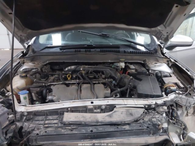 3FA6P0T95HR144371 Ford FUSION SE