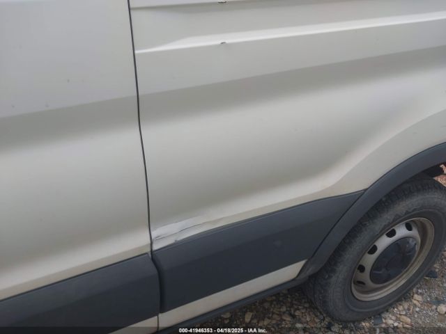 1FTYE2CM5HKA57289 Ford Transit-150