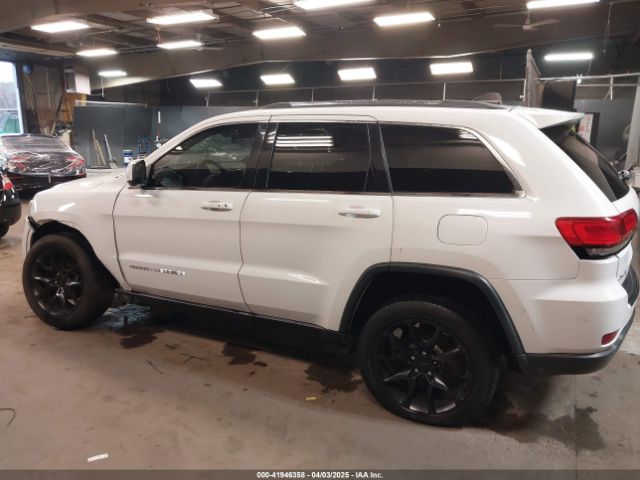 1C4RJFAG8GC378157 Jeep Grand Cherokee Laredo