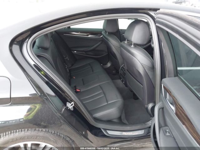 WBAJA5C58KWW11641 BMW 530I