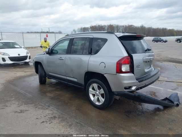 1C4NJDEB6GD756150 Jeep Compass Latitude