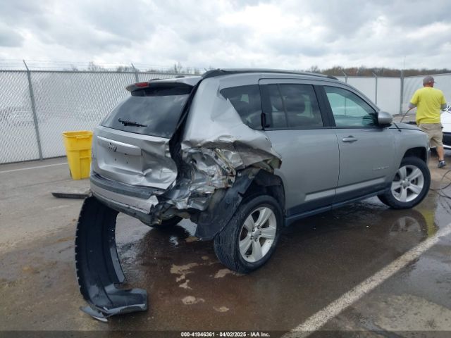 1C4NJDEB6GD756150 Jeep Compass Latitude