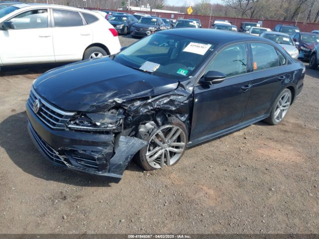 1VWAA7A33JC042324 Volkswagen Passat 2.0t R-line/2.0t S