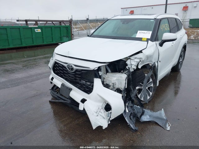 5TDGZRBH8NS589556 Toyota 2gr-fks