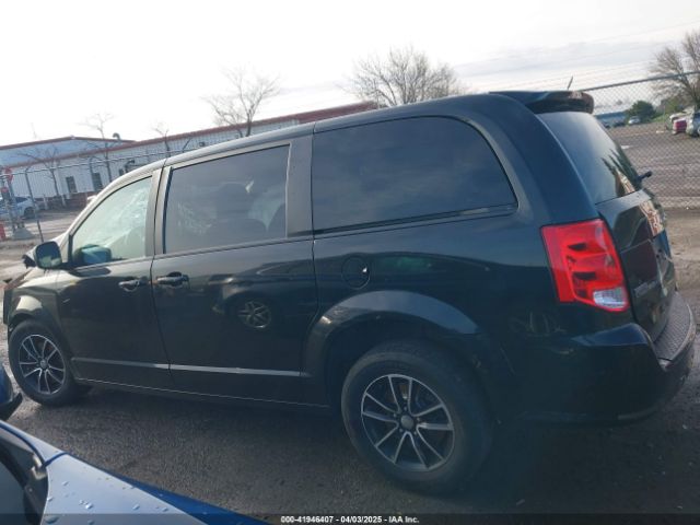 2C4RDGBGXKR528085 Dodge Grand Caravan Se Plus