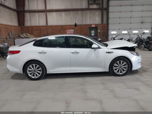 5XXGU4L33JG227084 KIA OPTIMA EX