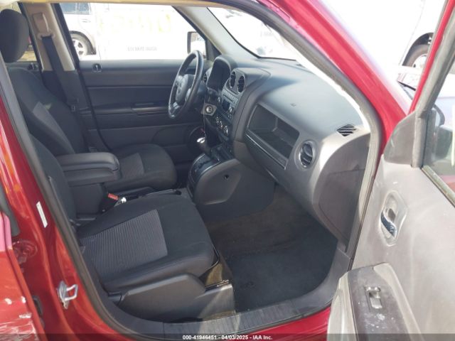 1C4NJRFB0ED628074 Jeep Patriot Latitude