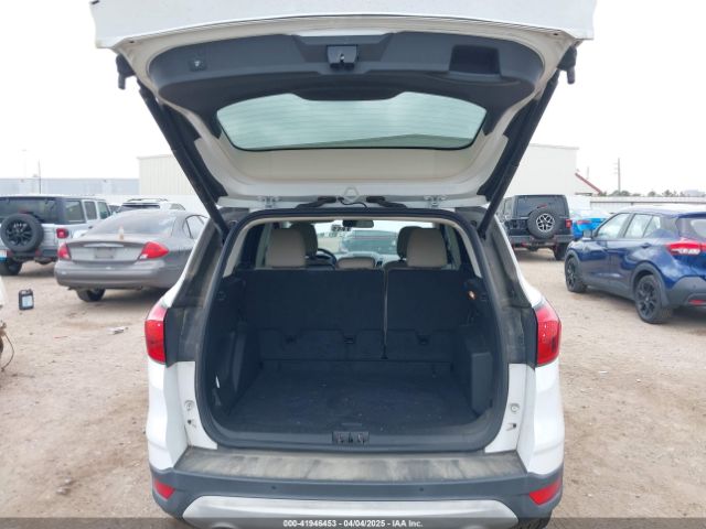 1FMCU0HDXKUB57261 Ford ESCAPE SEL